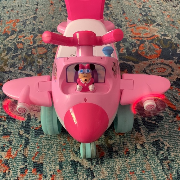 Minnie Mouse - Ride On - Airplane - Picture 6 of 7